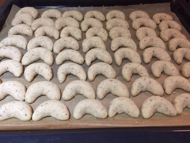 geformte Vaniielkipferl